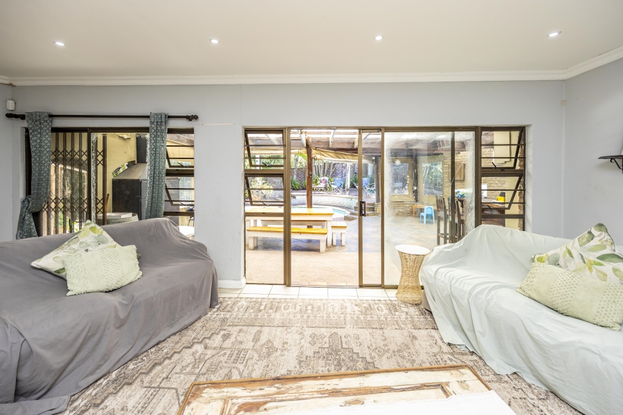 4 Bedroom Property for Sale in Nahoon Valley Park Eastern Cape